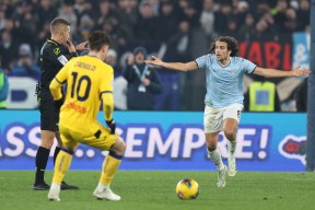 清晨亚特兰大备战欧篮联，战术微调细节曝光，信心回归，控场能力受关注的简单介绍