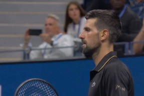 开云体育APP下载德约科维奇官方宣布最后时刻胜出新规，老鹰引发争议！观众掌声雷动(德约科维奇的妻子是谁)