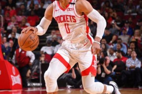 关于拳击赛场再起风云：嵩山赤兔队火力全开渝州火箭队，新援首秀制胜二次进攻频频奏效的信息