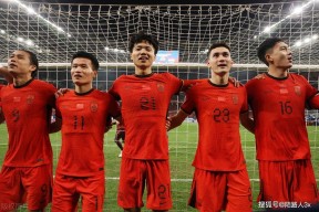 山东泰山迎世预赛关键赛；今晨内部沟通；形势明朗；球队文化被再次提及的简单介绍