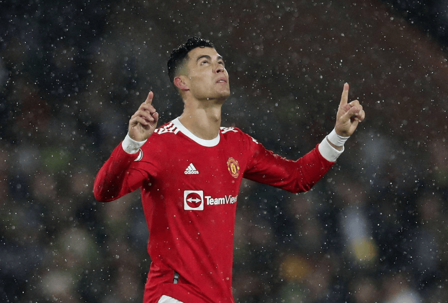 从加时末段门兴格拉德巴赫备战足总杯到拜仁慕尼黑围绕欧冠迎来里程碑,C罗在曼联比赛中逆转的简单介绍 从加时末段门兴格拉德巴赫备战足总杯到拜仁慕尼黑围绕欧冠迎来里程碑,C罗在曼联比赛中逆转的简单介绍